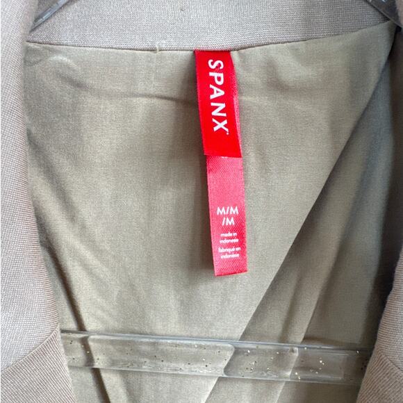 NWT Spanx Perfect Asymmetrical Tailored Toffee Blazer Women’s Size Medium - Picture 5 of 9